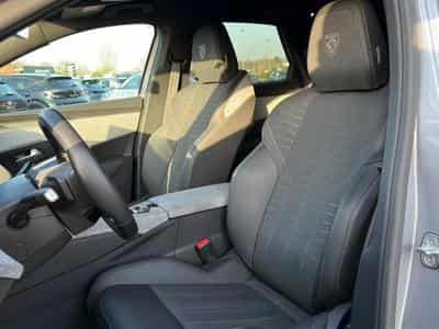 Peugeot 3008 1.2 HYBRID 145 GT E-DCS6 (2025) - Photo 11