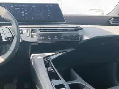 Peugeot 5008 HYBRID 145 ALLURE E-DCS6 (2025) - Photo 13