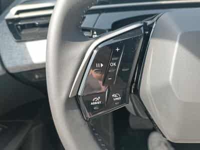 Peugeot 5008 HYBRID 145 ALLURE E-DCS6 (2025) - Photo 14
