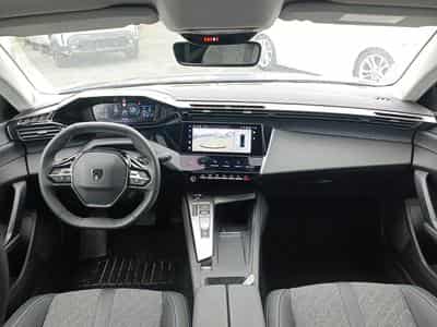Peugeot 408 HYBRID 145 ALLURE E-DCS6 (2024) - Photo 10