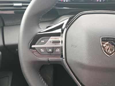 Peugeot 408 HYBRID 145 ALLURE E-DCS6 (2024) - Photo 15