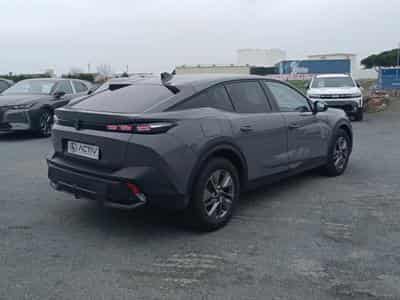 Peugeot 408 HYBRID 145 ALLURE E-DCS6 (2024) - Photo 5