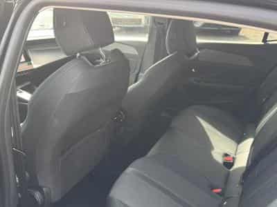 Peugeot 408 HYBRID 136 ALLURE E-DCS6 (2024) - Photo 13