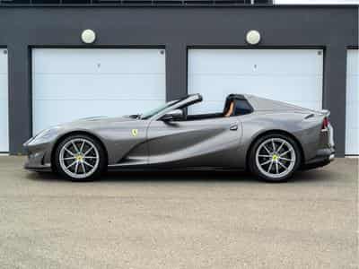 Ferrari 812 GTS GTS (2023) - Photo 2
