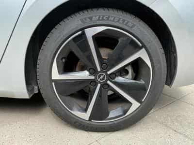 Opel Astra GS-line (2025) - Photo 15
