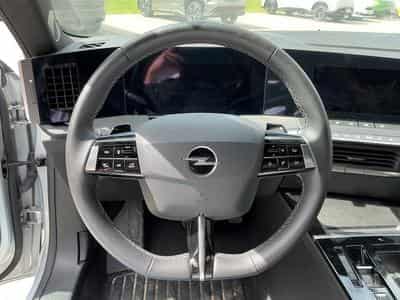 Opel Astra GS-line (2025) - Photo 7