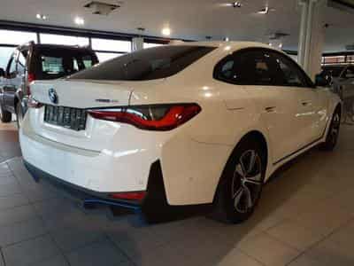 Bmw i4 eDrive40 5d (2023) - Photo 4