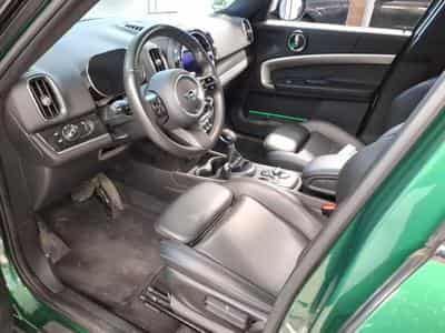 Mini Cooper COUNTRYMAN Cooper SE ALL4 Classic Trim (2022) - Photo 5