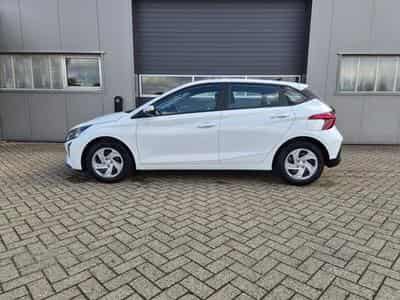 Hyundai i20 Standard (2026) - Photo 2