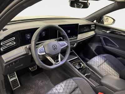 VW Tiguan Standard (2025) - Photo 12