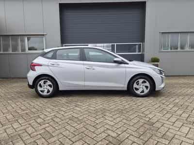 Hyundai i20 Standard (2026) - Photo 6