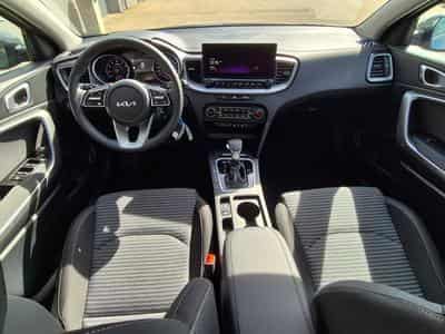 Kia Xceed Standard (2026) - Photo 10