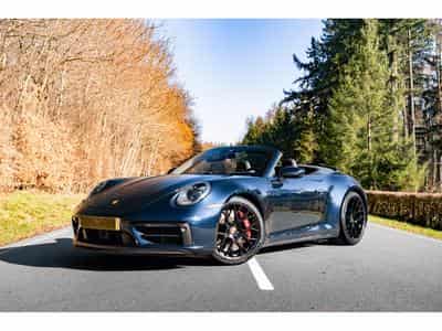 Porsche 911 911 Carrera 4 GTS Cabriolet - Sport Chrono -Rear-wheel steer (2021) - Photo 1