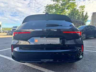 Opel Astra Astra Sports Tourer 1.2 Turbo Automatik GS (2024) - Photo 6