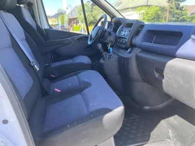 Opel Vivaro 1.6cdti 95cv L1H1 Euro6 Clim Camera PDC Armoires Wurth (2019) - Photo 10