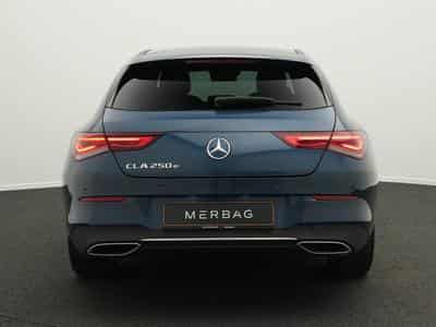 Mercedes CLA 250 Multi+Pano+360°+AHK (2023) - Photo 4