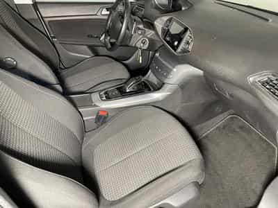 Peugeot 308 SW 1.5 BlueHDI 130 ACTIVE EAT8 GPS BLUETTOTH (2021) - Photo 10