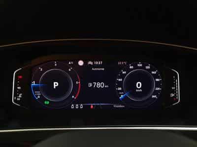 VW Tiguan 2.0TDI 150 LIFE (2021) - Photo 9