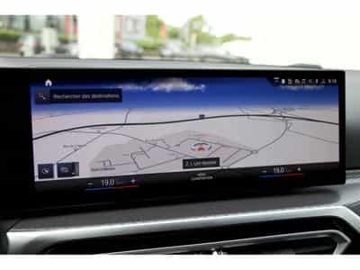 BMW 330 330e Aut. Pack M 19" HuD pack Innovation Driving Assistant (2024) - Photo 10