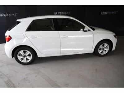 Audi A1 Sportback S Line (2024) - Photo 14