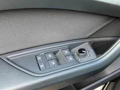Audi e-tron Standard (2022) - Photo 12