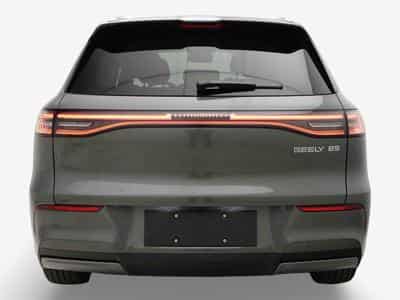Geely EX5 PRO +  60 kWH´h (2026) - Photo 5