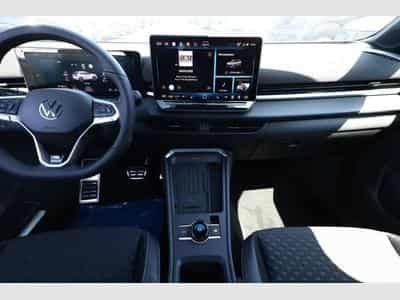 VW T-Roc R-Line (2026) - Photo 8