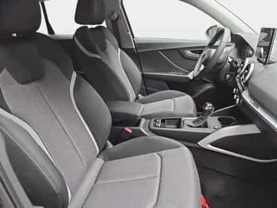 Audi Q2 35 TFSI S-Tronic 150  S-Line (2025) - Photo 14
