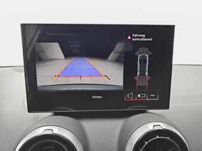 Audi Q2 35 TFSI S-Tronic 150  S-Line (2025) - Photo 9