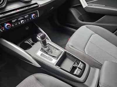 Audi Q2 35 TFSI S-Tronic 150  S-Line (2025) - Photo 11