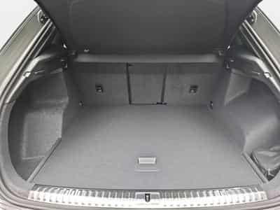 Audi Q3 35 TFSI S-Tronic 150  S-Line (2025) - Photo 13