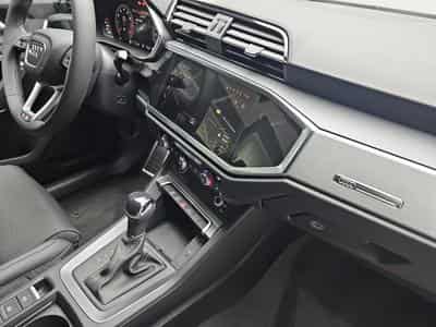 Audi Q3 35 TFSI S-Tronic 150  S-Line (2025) - Photo 15