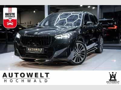 BMW X1 X1 23d xDrive M-Sportpaket NAVI LED RFK AHK HuD (2024) - Photo 1