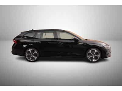Skoda Octavia 2.0 TSi DSG 265 RS (2025) - Photo 6