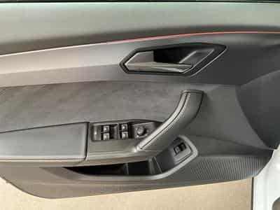 Cupra Formentor DSG+Pure-Perf.+Dynamic-Design+PANO+LM19 (2025) - Photo 10