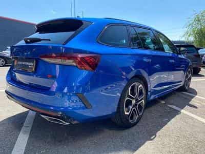 Skoda Octavia Octavia Combi 2.0 TDI DSG RS (2021) - Photo 5