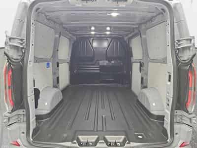 Ford Transit 2.0 ECOBLUE 170 BVA L1H1 Sport (2026) - Photo 12