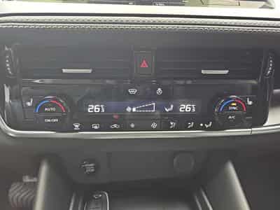 Nissan Qashqai 1.3 DIG-T 158 X-tronic N-Connecta (2026) - Photo 10