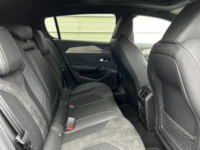 Peugeot 308 1.2 PureTech 145 e-DSC6 GT (2025) - Photo 8