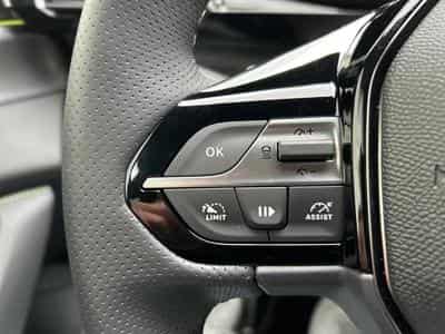 Peugeot 308 1.2 PureTech 145 e-DSC6 GT (2025) - Photo 13