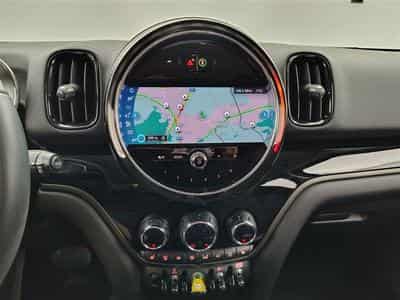 MINI Countryman 1.5A PHEV Cooper SE ALL4/NAVI/FULL LED/JA17/PDC (2023) - Photo 11