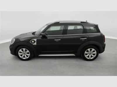 MINI Countryman 1.5A PHEV Cooper SE ALL4/NAVI/FULL LED/JA17/PDC (2023) - Photo 3