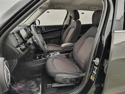 MINI Countryman 1.5A PHEV Cooper SE ALL4/NAVI/FULL LED/JA17/PDC (2023) - Photo 7