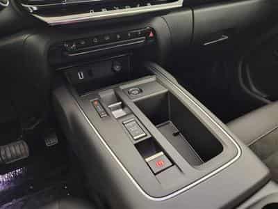 Citroen C5 Aircross 1.2 PureTech EAT8 C-Serie S-CUIR / CARPLAY / CAMERA (2023) - Photo 12