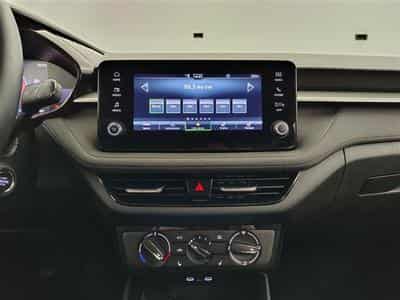 Skoda Fabia 1.0 TSI 95Cv Young Edition CARPLAY / CAMERA / FULL LED / ALU (2025) - Photo 11