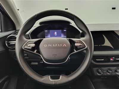 Skoda Fabia 1.0 TSI 95Cv Young Edition CARPLAY / CAMERA / FULL LED / ALU (2025) - Photo 9