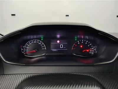 Peugeot 2008 1.2 PureTech 100Cv Active CARPLAY (2023) - Photo 10