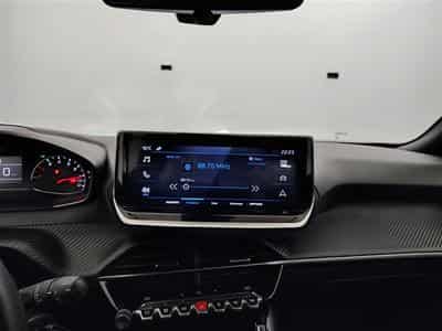 Peugeot 2008 1.2 PureTech 100Cv Active CARPLAY (2023) - Photo 11