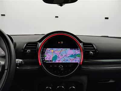 MINI One Mini Clubman 1.5 D One AUT. NAVI / PDC AV-AR / CLIM (2021) - Photo 11