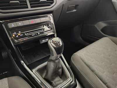 VW T-Cross 1.0 TSI Active NAVI / FULL LED / PDC AV+AR / JA 16" (2024) - Photo 12